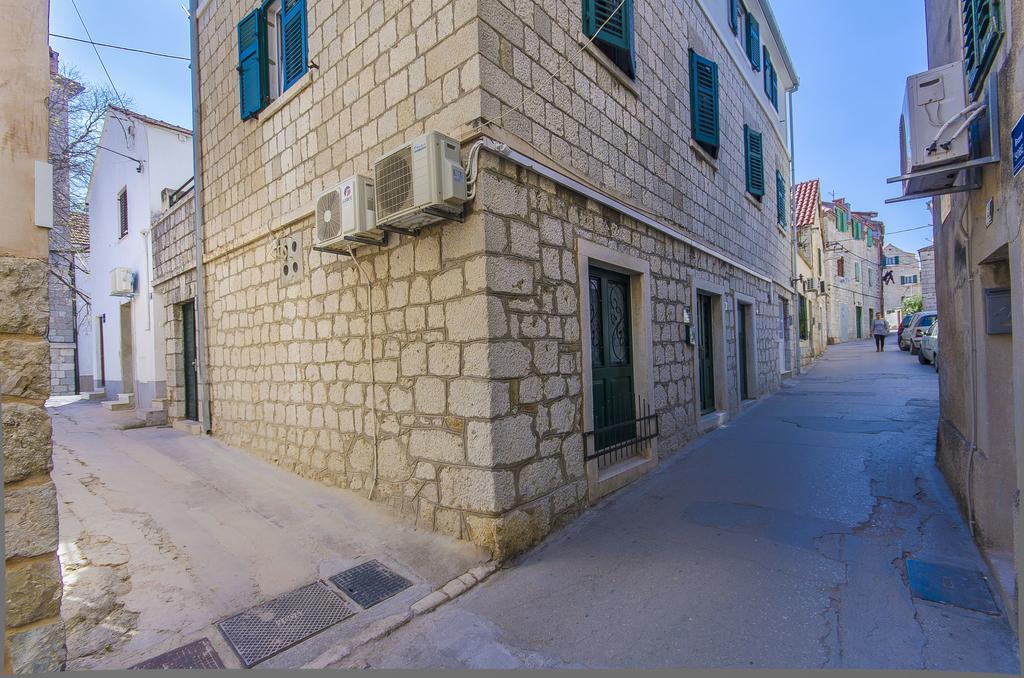 Wild Rose Hotel Split Exterior photo